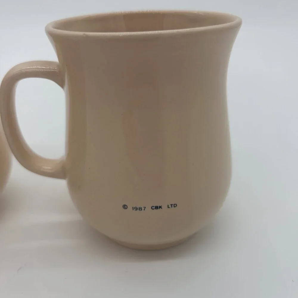 Vtg Lot (2)‎ CBK 1987 Cat Mugs Coffee Tea  Ceramic cups Kitty Floral Cute